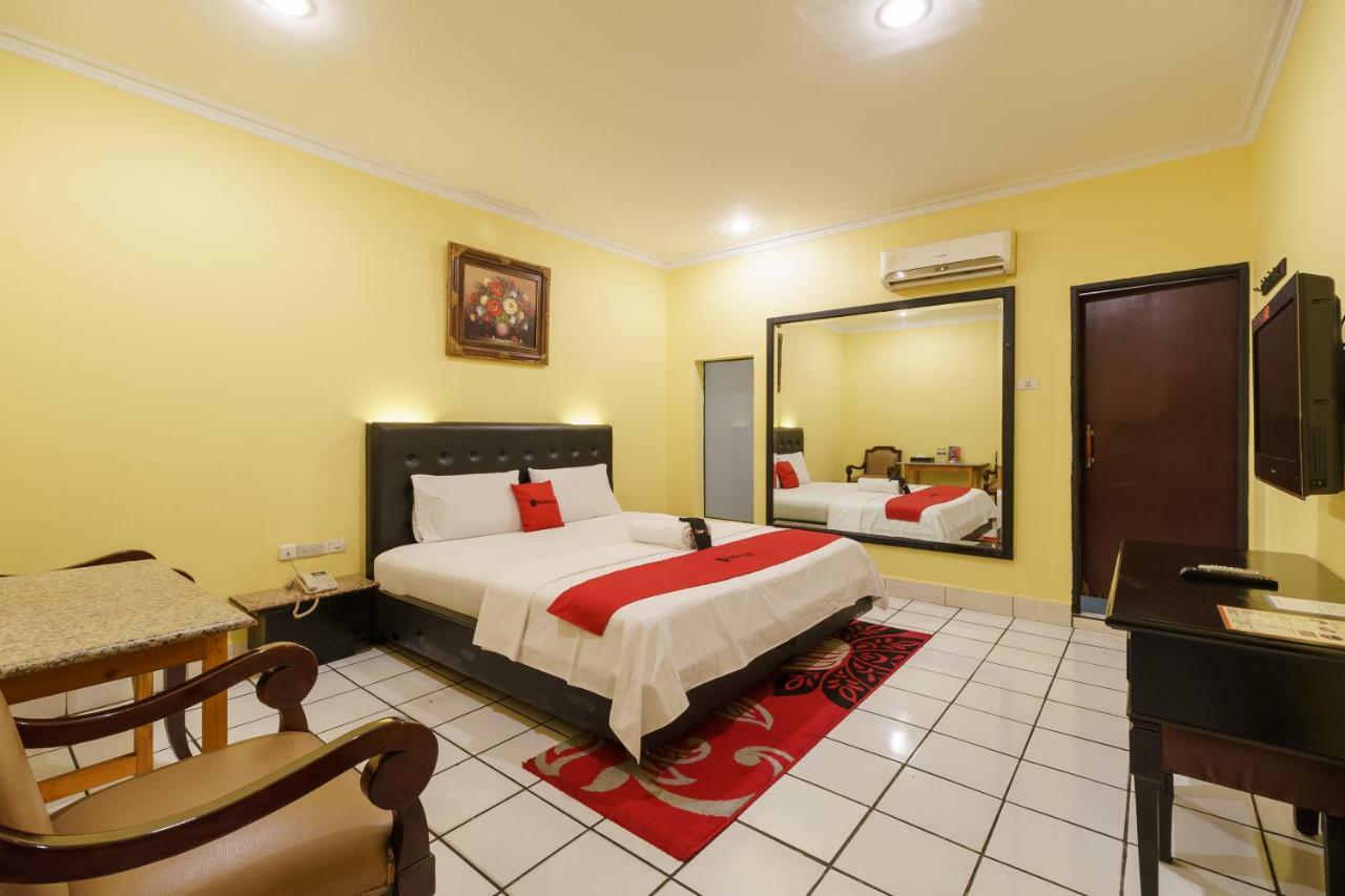 Reddoorz Plus Near Ancol Jakarta Buitenkant foto