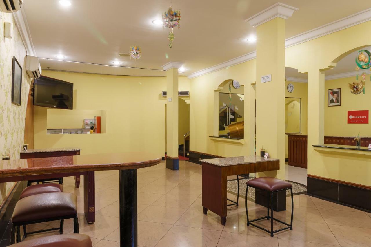Reddoorz Plus Near Ancol Jakarta Buitenkant foto