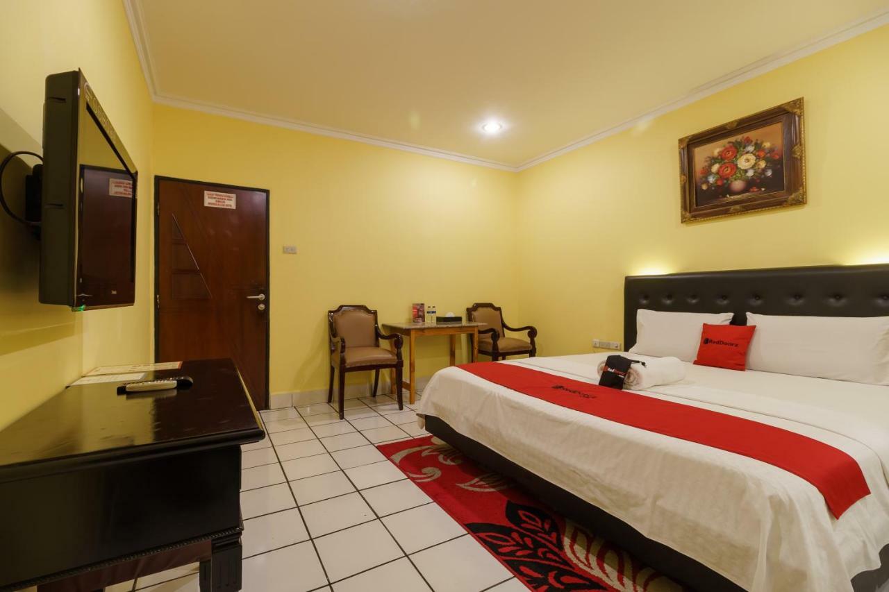 Reddoorz Plus Near Ancol Jakarta Buitenkant foto