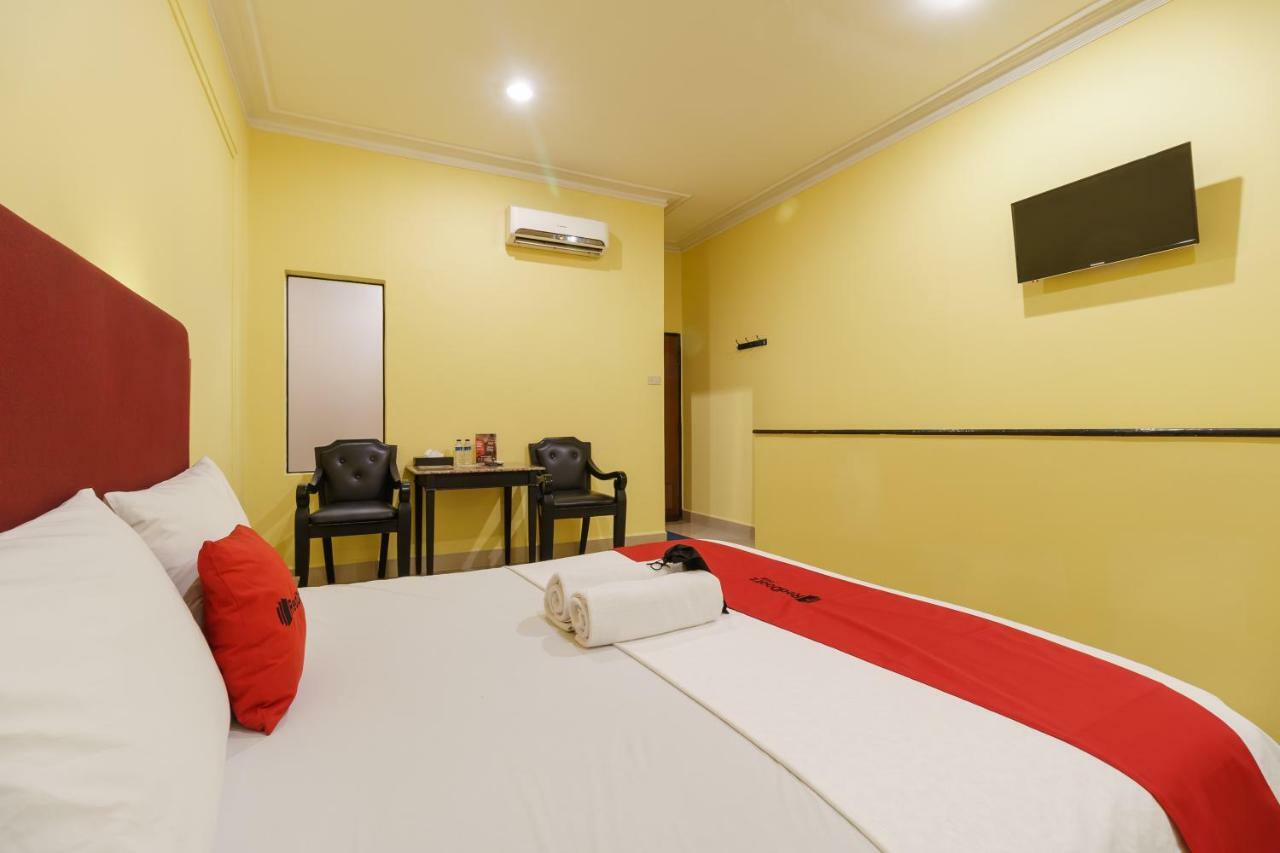 Reddoorz Plus Near Ancol Jakarta Buitenkant foto